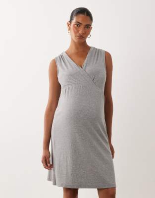 Maternity 2