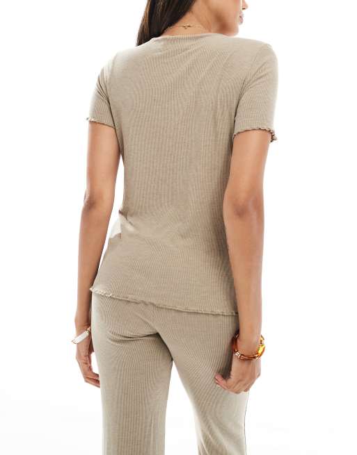 Mamalicious - T-shirt d'ensemble de grossesse à bords ondulés - Beige, 2 de 4