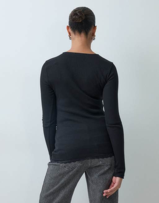 Mamalicious Umstandsmode langärmliges asymmetrisches Oberteil mit Spitzendetail in Schwarz, 4 von 5