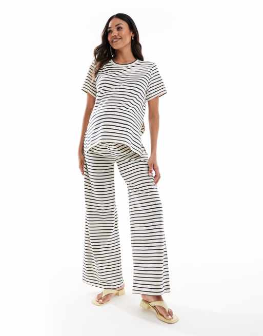 Mamalicious - Zwangerschapskleding - Jersey broek met wijde pijpen in crème en marineblauwe strepen, deel van co-ord set