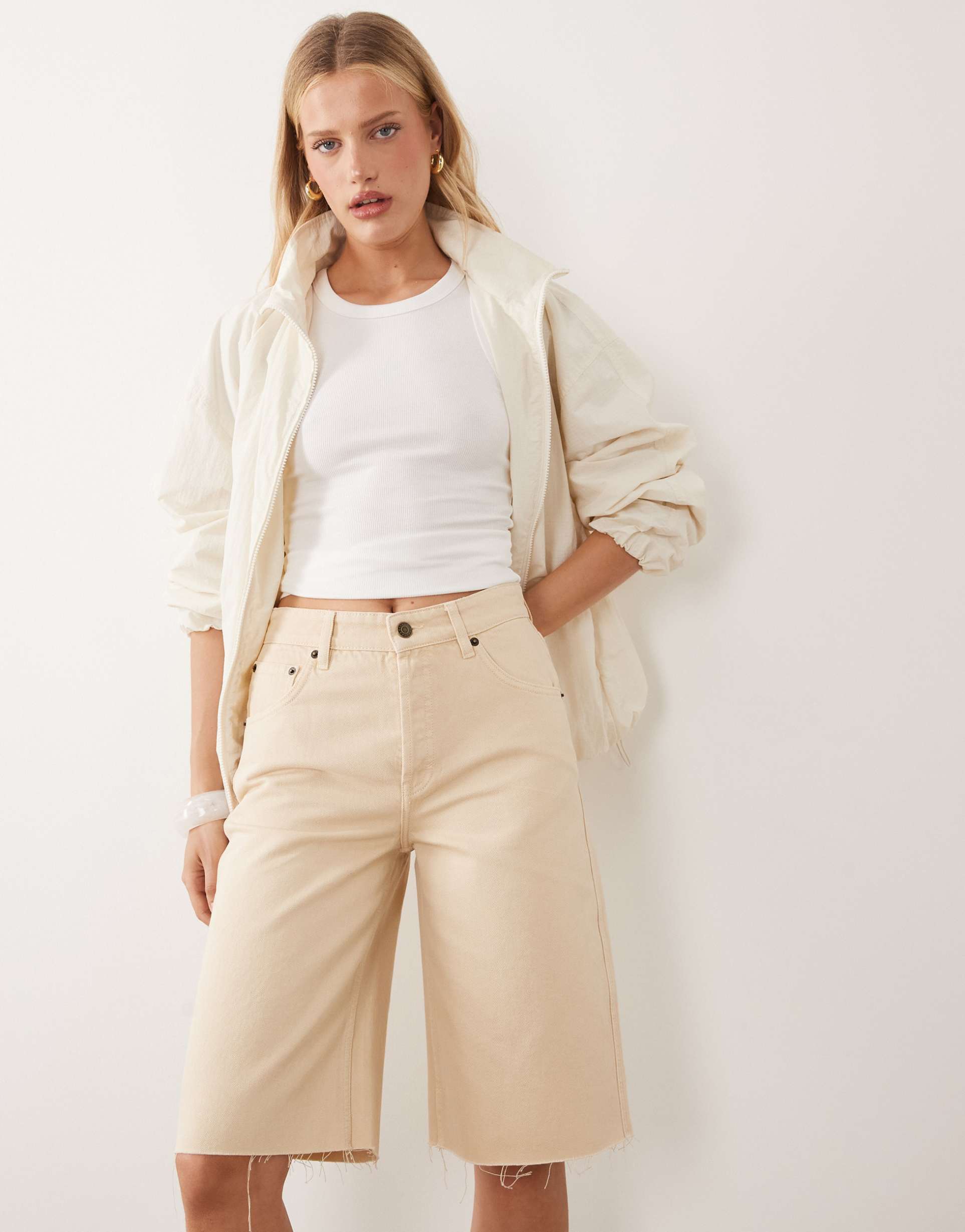 mango 100% cotton bermuda shorts in buttermilk yellow