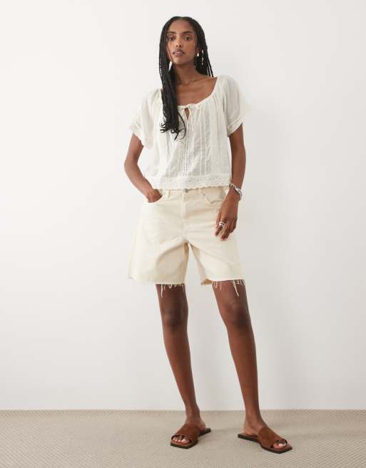 Mango 100% cotton denim short in light beige, 2 of 5