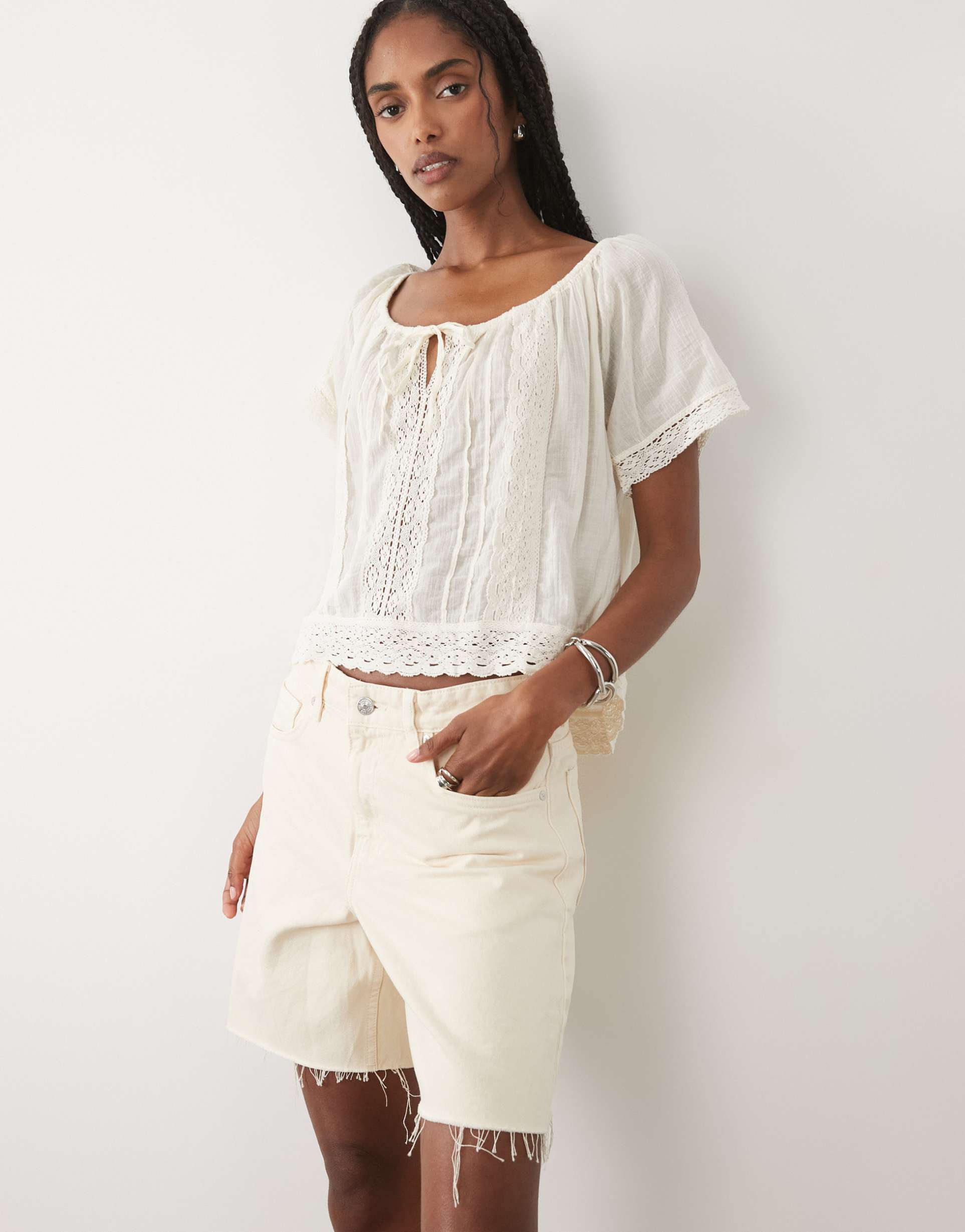 mango 100% cotton denim shorts in light beige