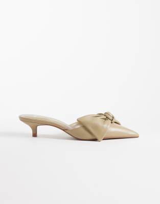  100% leather overized bow heeled mule in beige