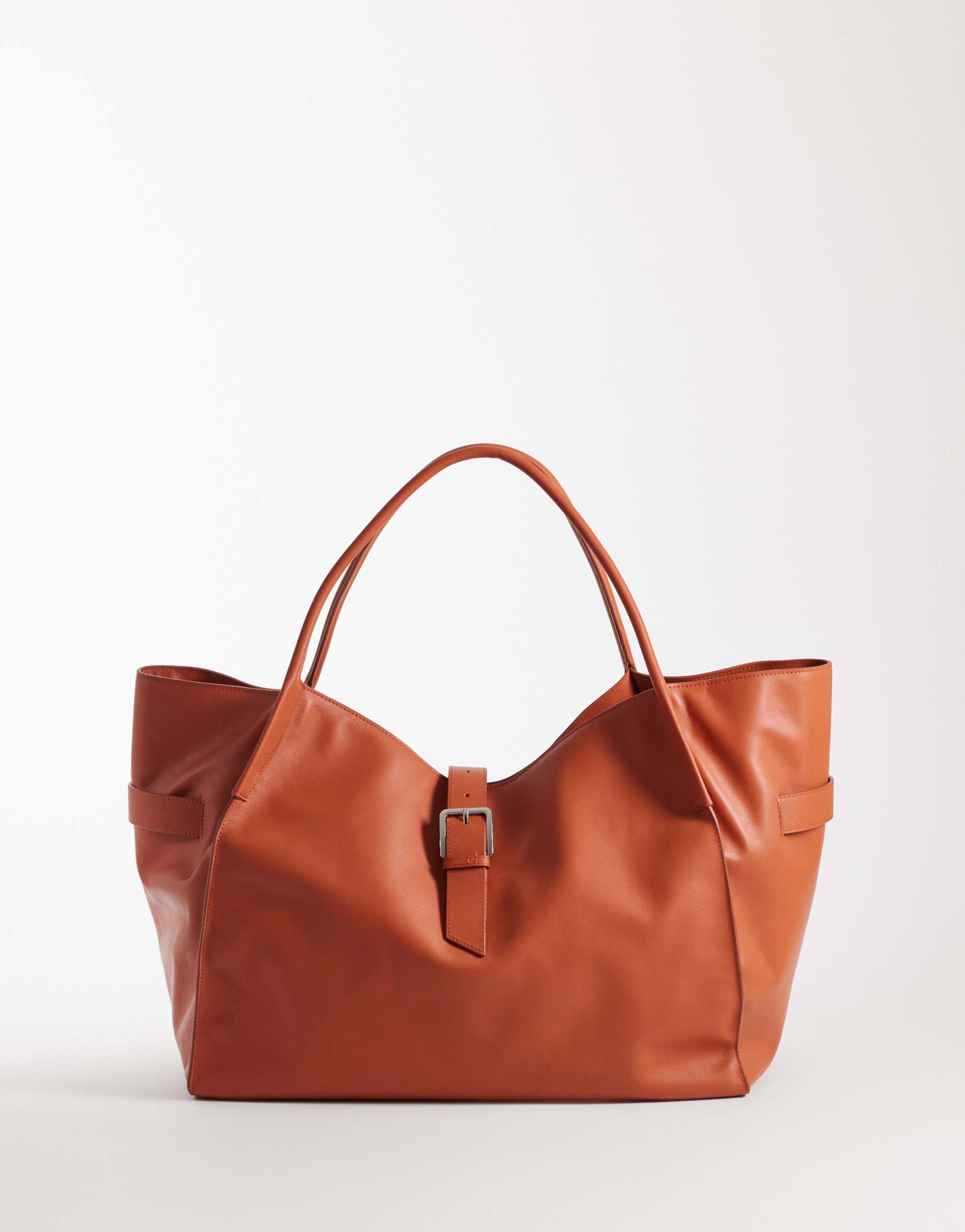 mango 100% leather oversized city bag in orange