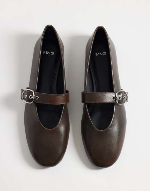 Mango 100% leather strap detail flat shoe in brown, 2 of 4