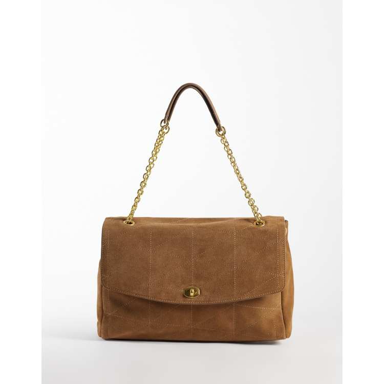 211693581-1-camel?$n_750w$&wid