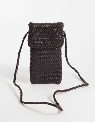 Strap Detail 1