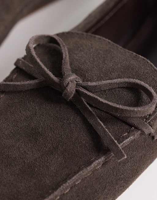 Mango 100% suede loafer with bow detail in chocolate, 4 of 4