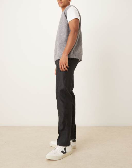 Mango 100% wool tailored pleat front pin stripe trouser in charcoal, 3 of 5