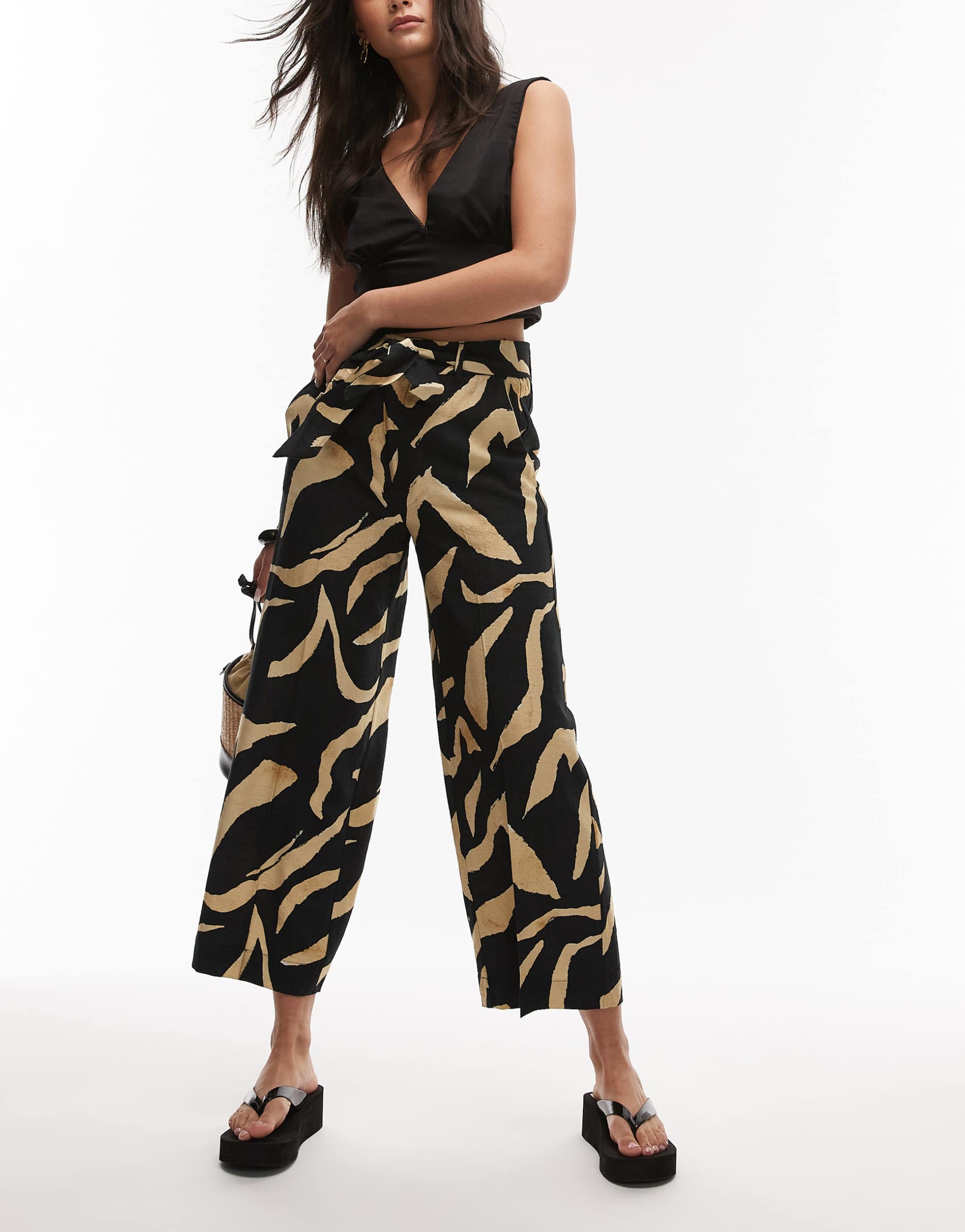 mango abstract printed wide leg pants in black