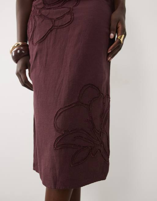 Mango Alfred cotton rich embroidered midi skirt co-ord in deep red, 4 of 5