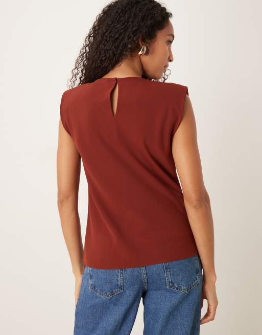 Mango – Ärmellose Bluse in Rostrot, 4 von 4