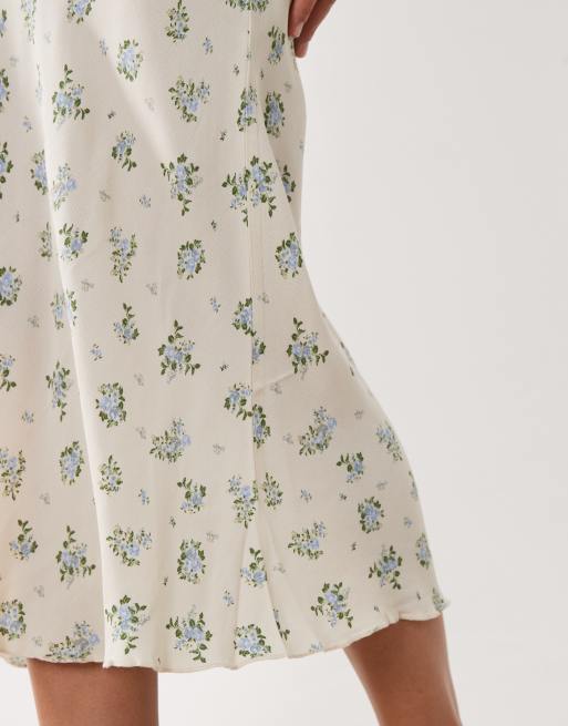 Mango – Ärmelloses Maxikleid in Cremeweiß mit Rüschen und Blumenmuster, 3 von 4