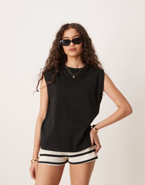 Mango – Ärmelloses Top in Schwarz mit betonter Schulterpartie - view 1