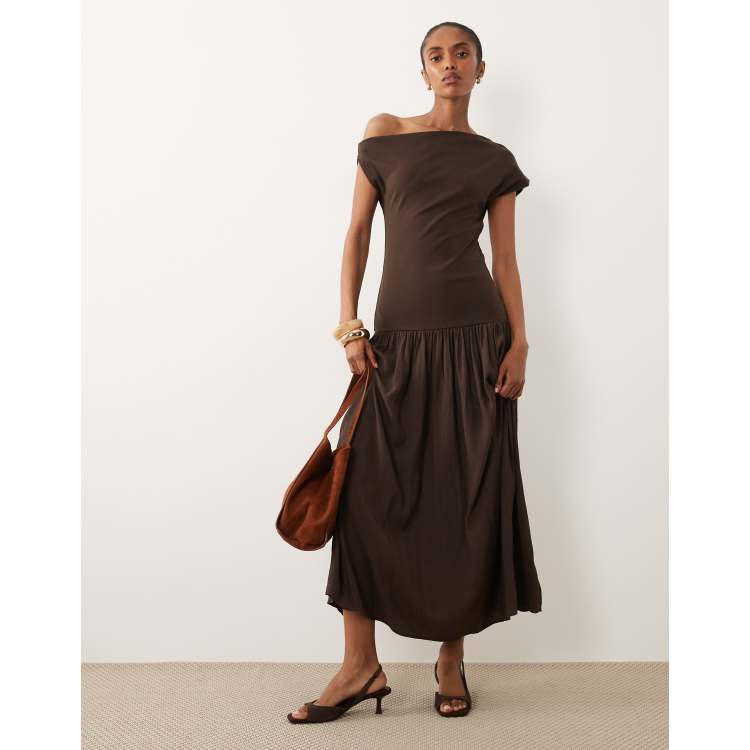 green emerald velvet dress Melina Asymmetric Strapless Fishtail Maxi Dress in Ivory