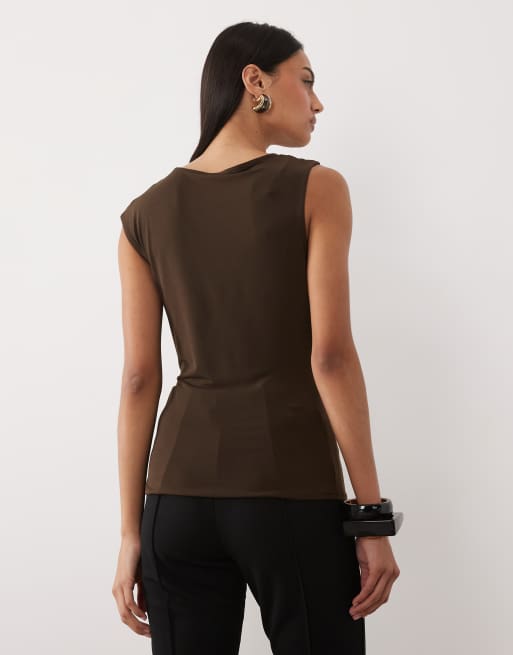Mango - Asymmetrische mouwloze top met hardware-detail op de schouder in bruin, 4 van 4