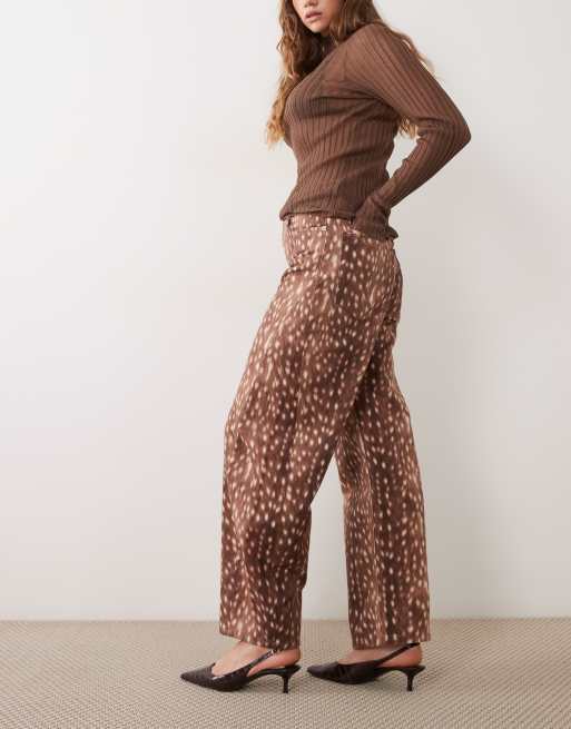 Mango barrel jean in deer print, 2 of 5