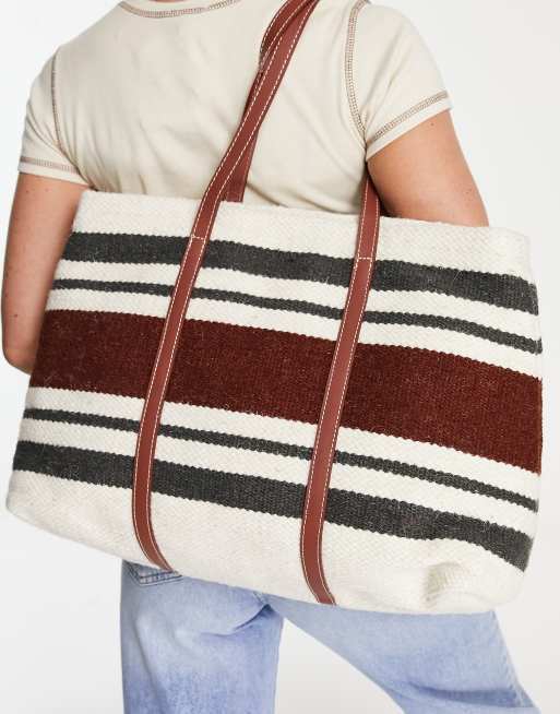 Mango – Beige bredrandig toteväska med läderhandtag