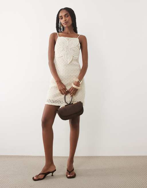 Mango - Beige strikket minikjole med halterneck og statement-blomsterdetalje i bomuldsrigt stof, 3 af 4
