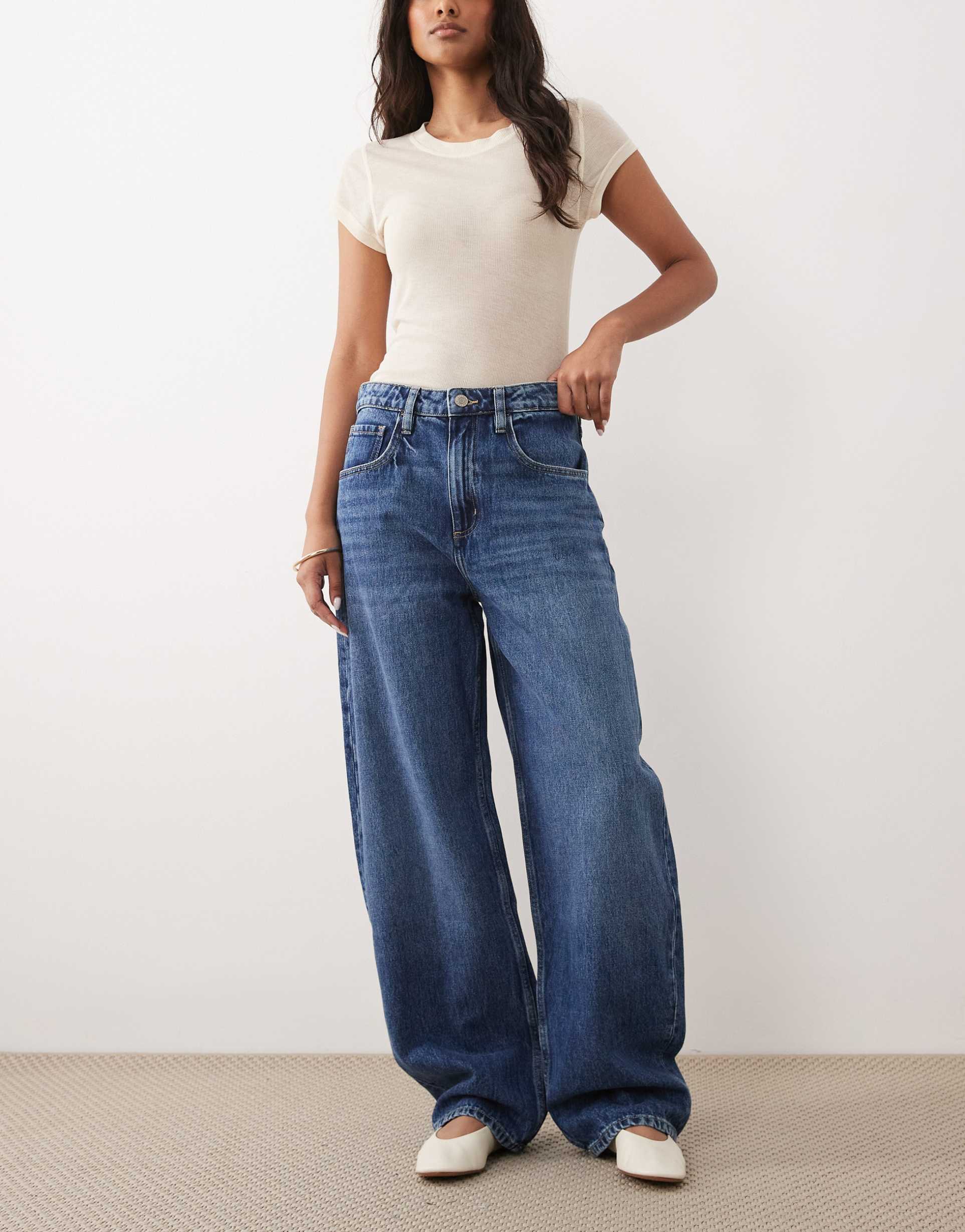 mango bet 100% cotton barrel jeans in dark blue