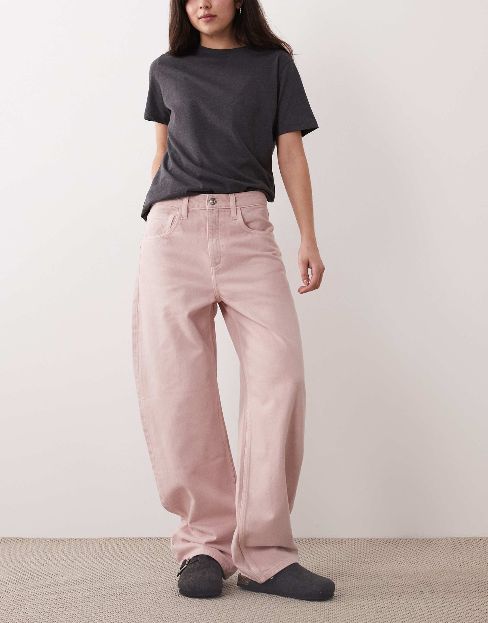 mango bet 100% cotton barrel jeans in pastel pink