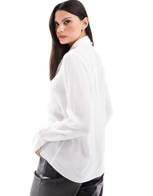 Blouse avec best sale noeud devant