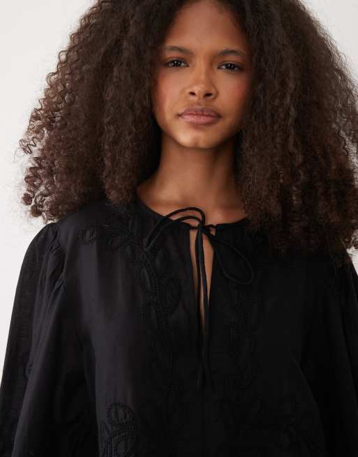 Mango - Blusa stretta in vita in 100% cotone nera, 3 di 4
