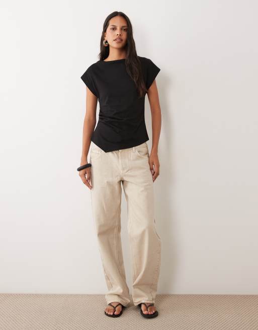 Mango boat neck ruched waist t-shirt in black, 2 of 4