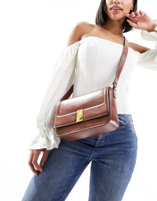 Mango - Borsa a tracolla marrone con chiusura deployante