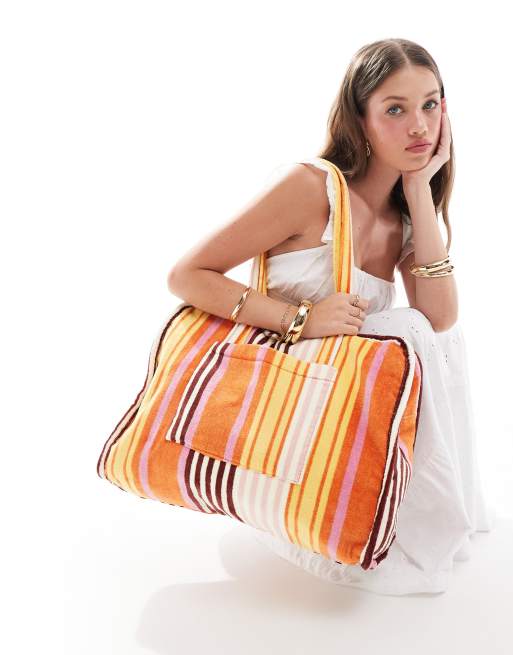 Mango - Borsa all'uncinetto a tracolla squadrata a righe multicolore