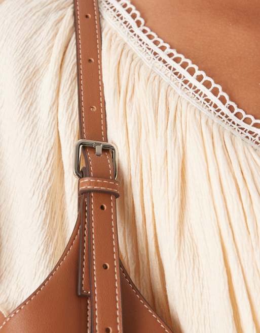 Mango - Borsa da spalla grande color cuoio con tracolla regolabile, 3 di 4