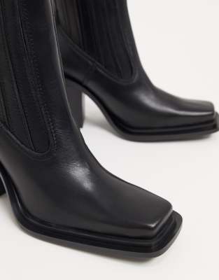 botte a bout carre