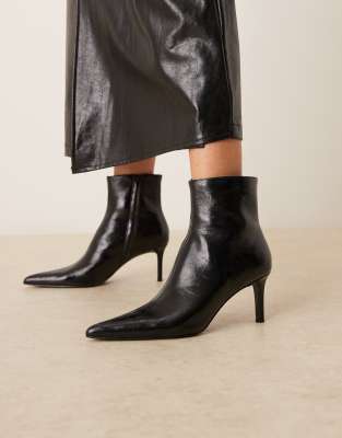 Mango - Bottines à talon pointu en similicuir texturé - Noir