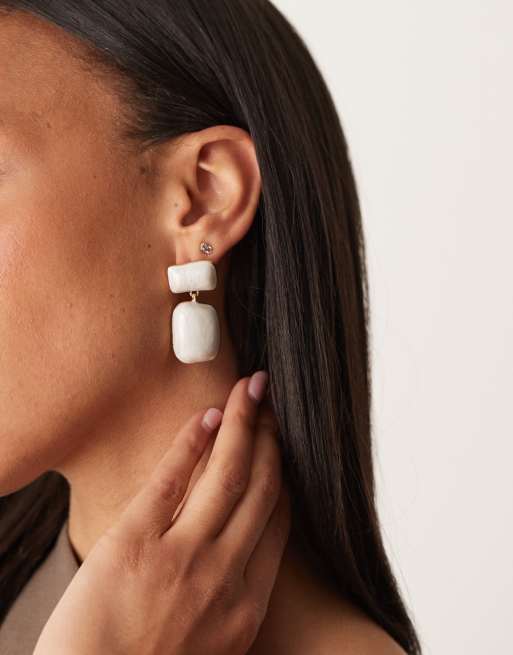 Mango - Boucles d'oreilles à pendants effet marbré - Blanc nacré