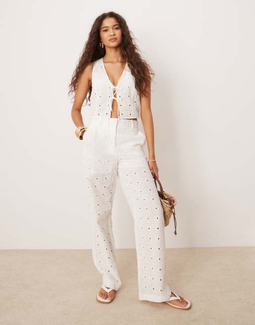 Mango - Broek met broderie en rechte pijpen in wit, deel van co-ord set