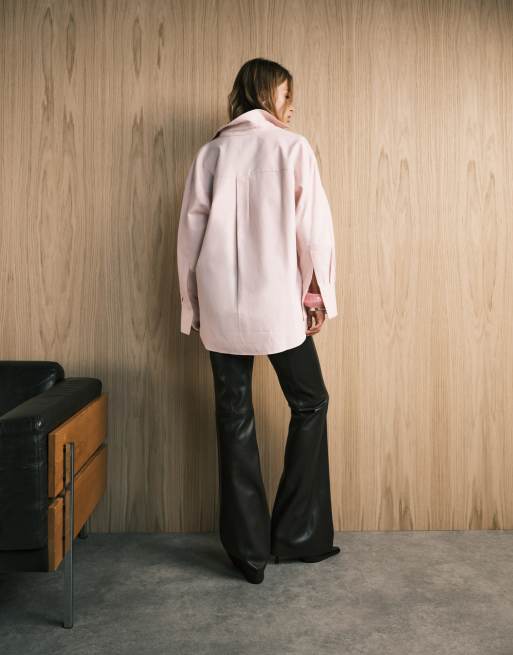 Mango – Bruna, utsvängda byxor i läderimitation, 3 av 5