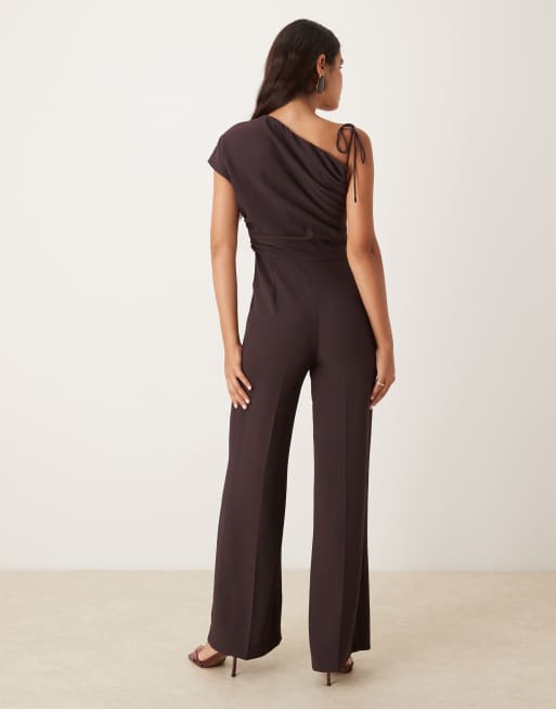 Mango - Brunt jumpsuit med asymmetrisk snit og rynker i taljen, 3 af 4
