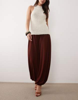 Mango Bubble Hem Pants In Burgundy