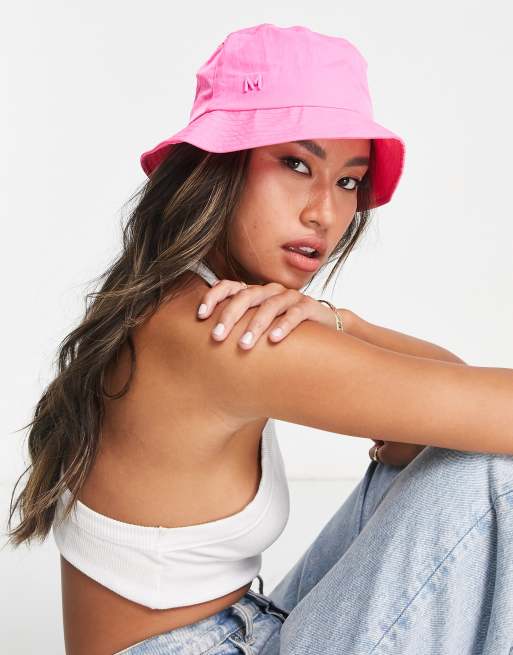 Mango bucket hat in bright pink
