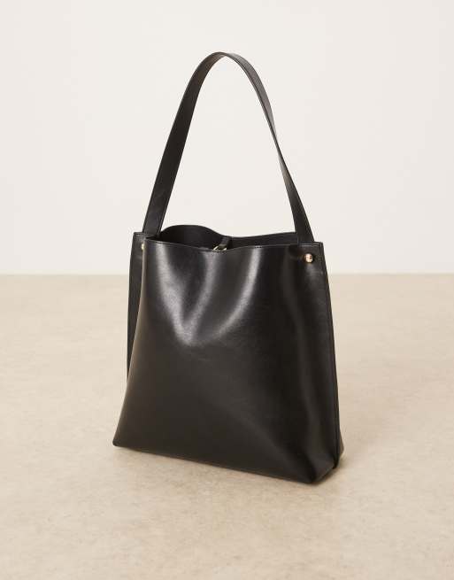 Mango bucket shoulder bag in black