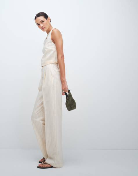 Mango - Cadena - Gestreepte linnenmix co-ord set van mouwloze top met kettingdetail en getailleerde broek in crème - view 1