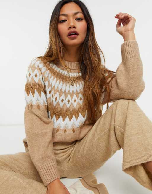Mango – Camelowy sweter ze wzorem Fair Isle
