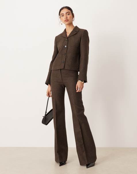 Mango - Camila - Flare-broek met geplooide voorkant van wolmix in chocoladebruin, deel van co-ord set - view 1