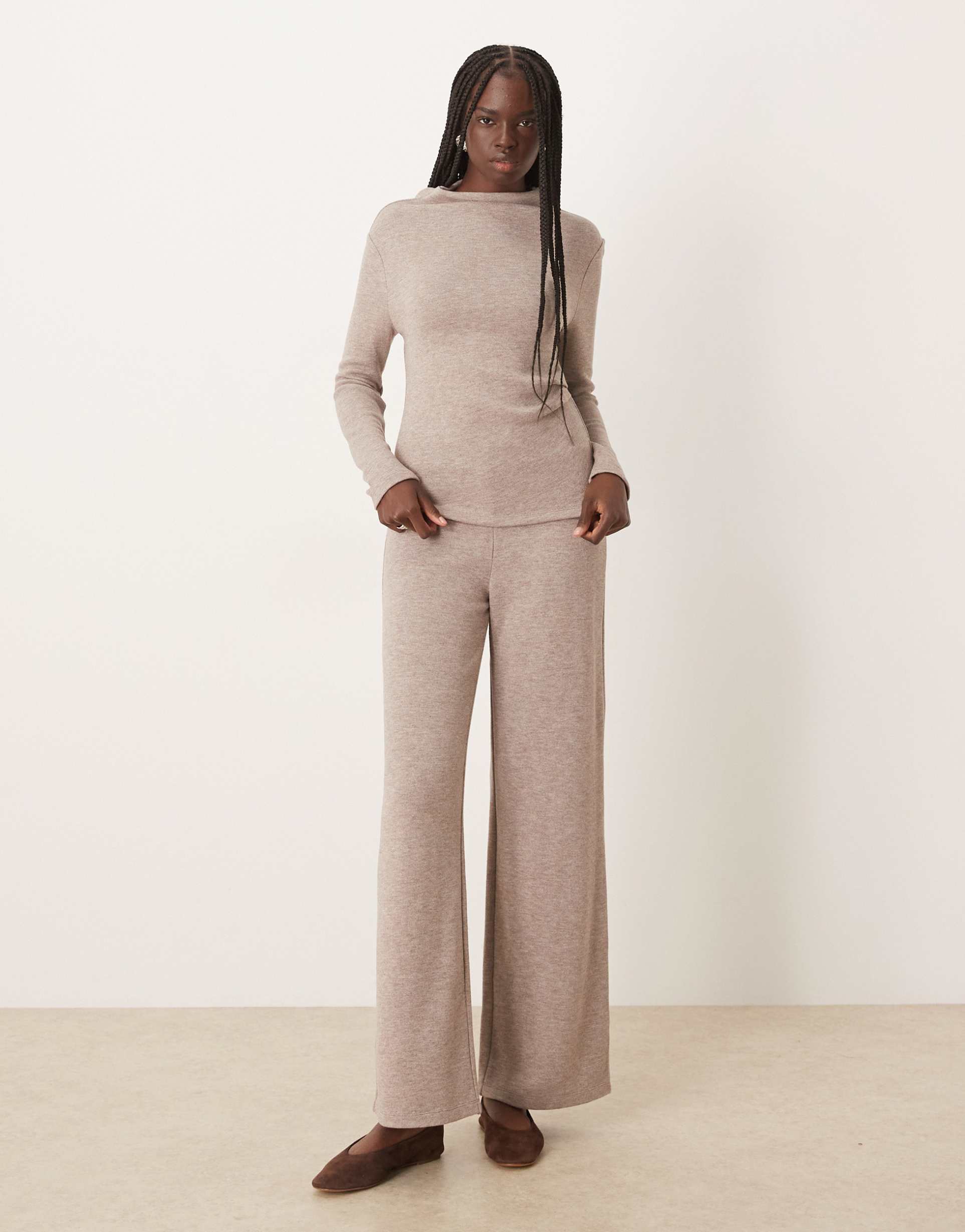 mango canela knit pants in oatmeal - part of a set