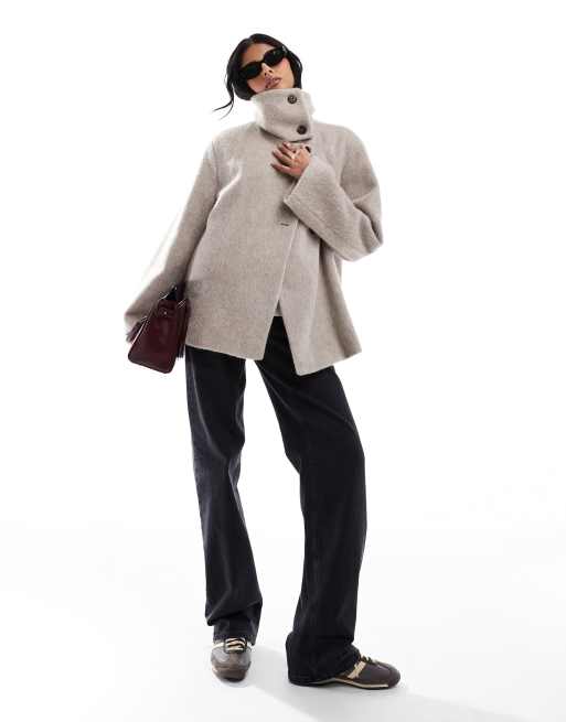 Mango - Capejas met opstaande boord in lichtbruin