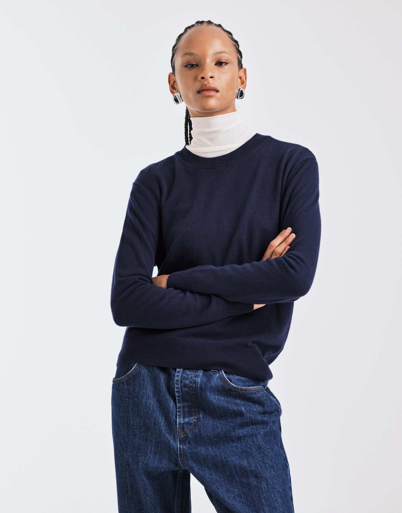 Свитер с круглым вырезом из 100% шерсти Mango Capsule темно-синего цвета