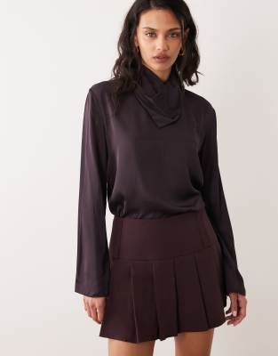 Capsule - Blouse en satin à manches longues et col montant - Chocolat-Brown M