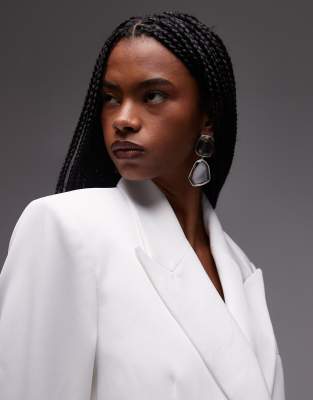 Mango Capsule Cropped Boxy Blazer In White