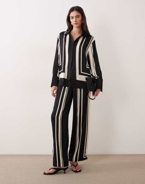 Mango - Carol - Co-ord set van satijnen overhemd met lange mouwen en broek met geometrische print in zwart-wit - view 1